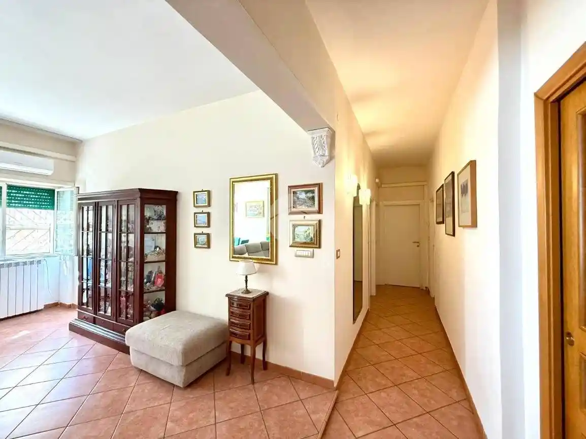 Quadrilocale via Del Gran Sasso 21, Scampia, Napoli - foto 2