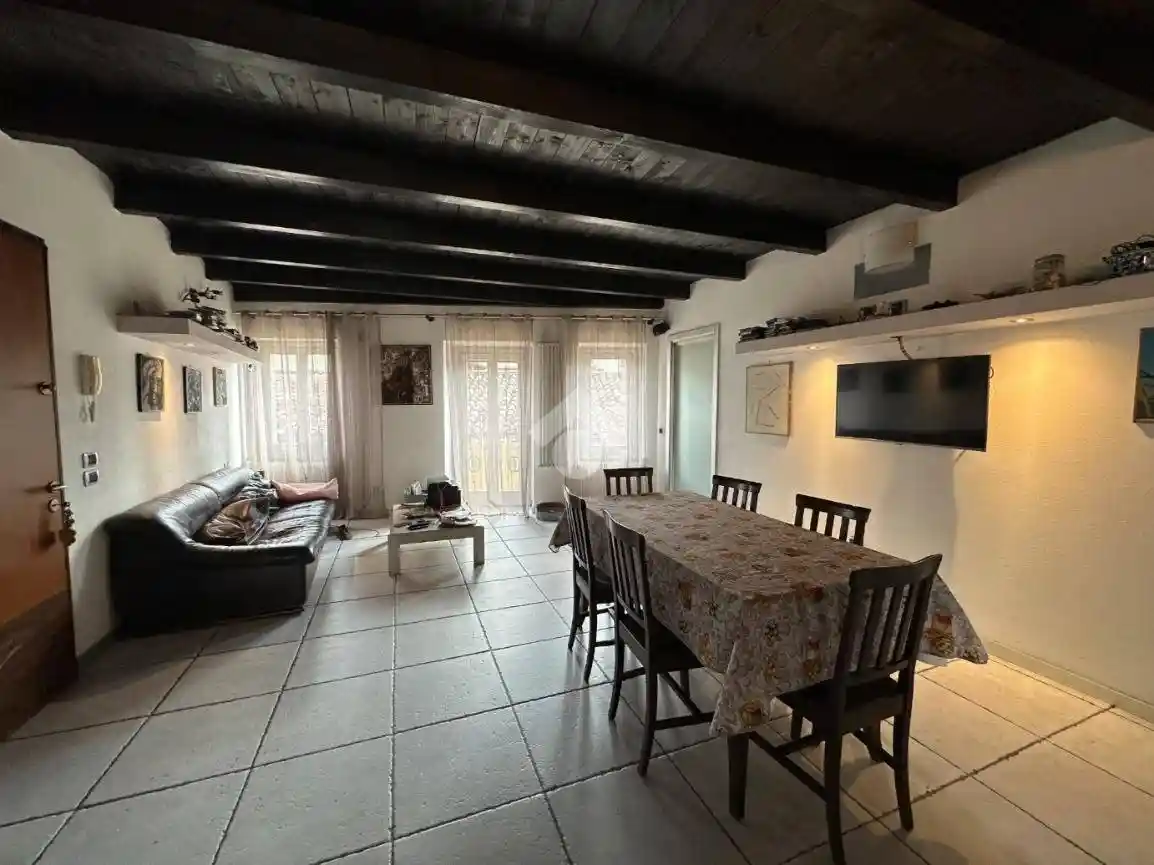 Appartamento in vendita a Seriate