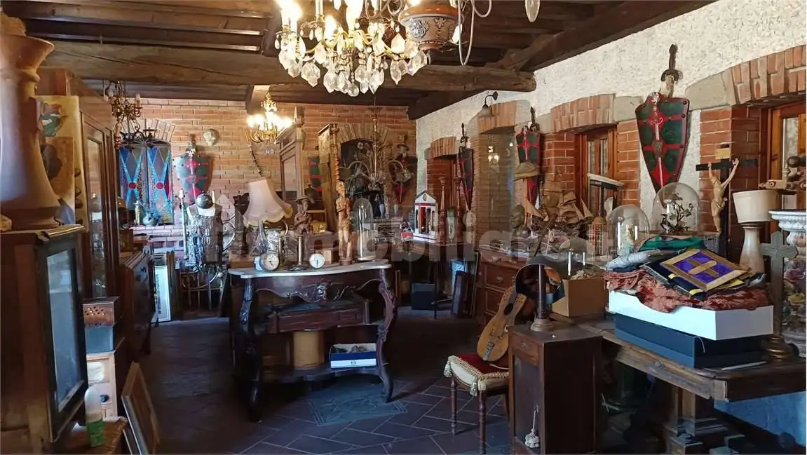 Villa bifamiliare via XX Settembre, 1, Cucciago - foto 4