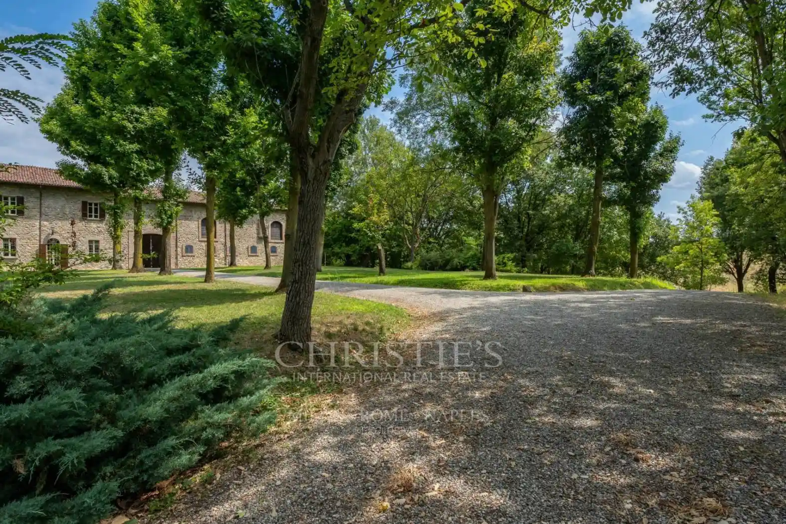 Villa in vendita a Gazzola