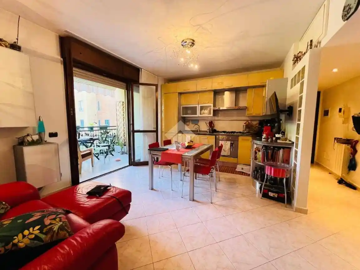 Trilocale via Santander 36, Famagosta, Milano - foto 2