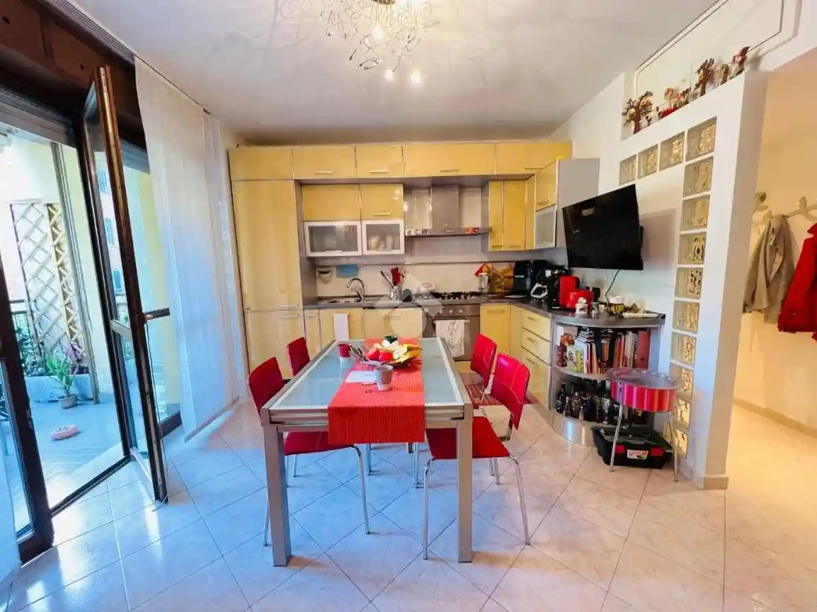 Trilocale via Santander 36, Famagosta, Milano - foto 4