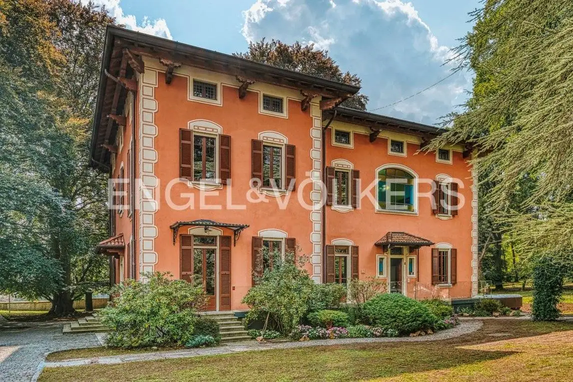 Villa in affitto a Lurate Caccivio