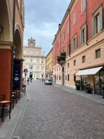 Appartamento in affitto a Modena