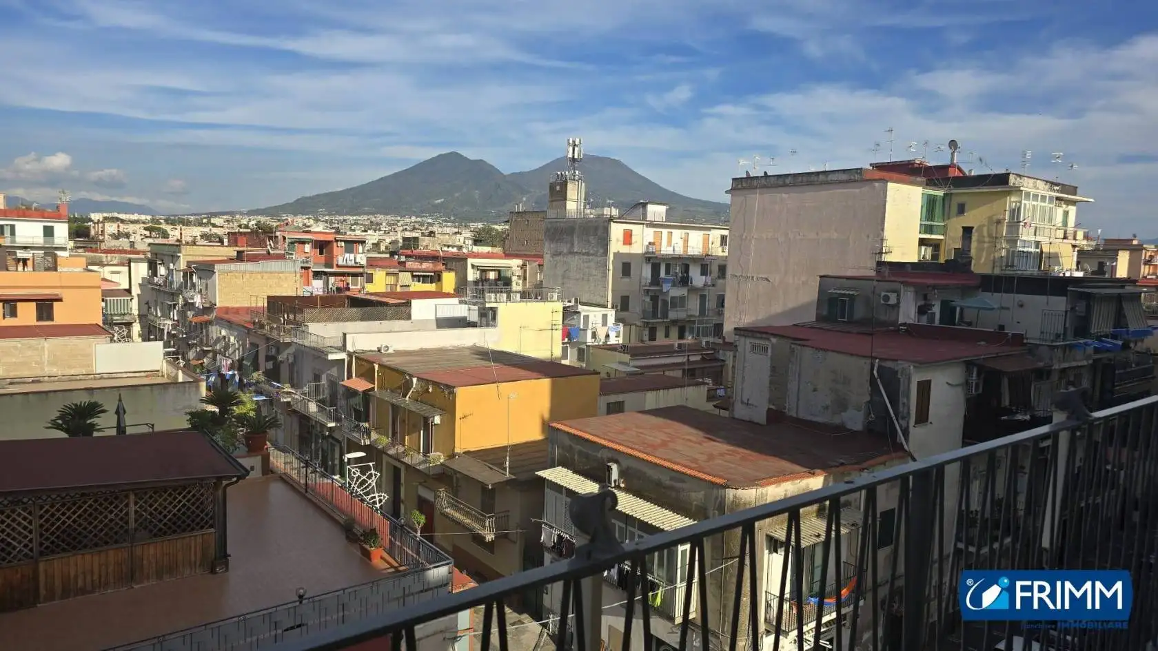 Appartamento in vendita a Napoli