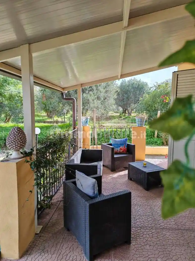 Villa in vendita a Pietraperzia