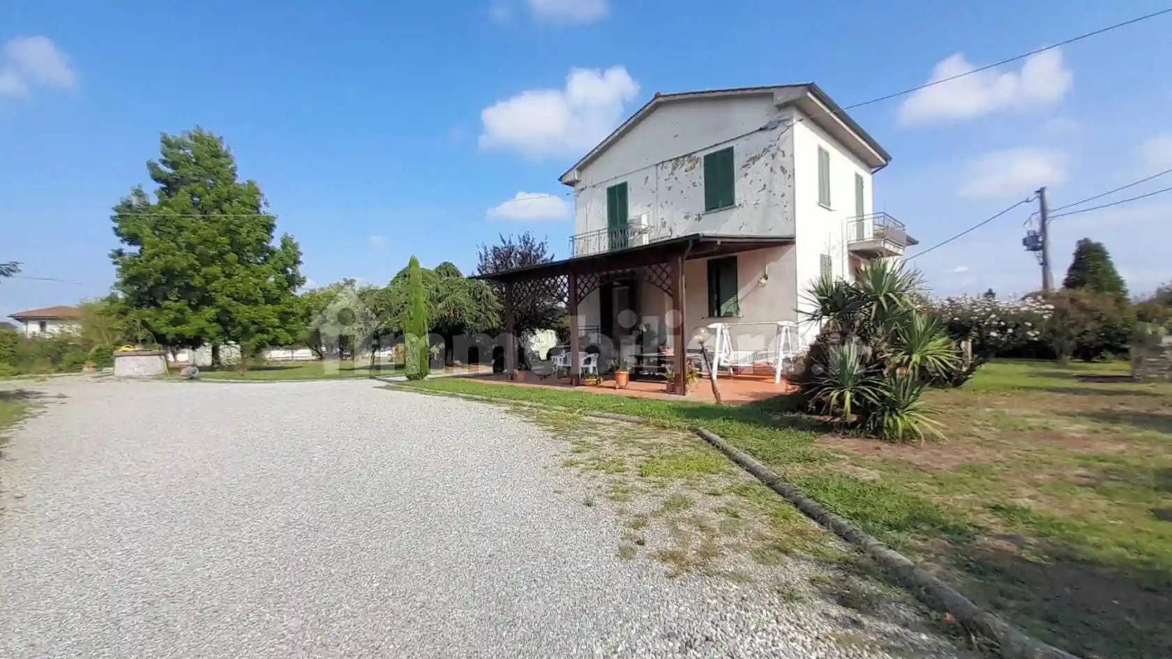 Villa in vendita a Castelfranco di Sotto