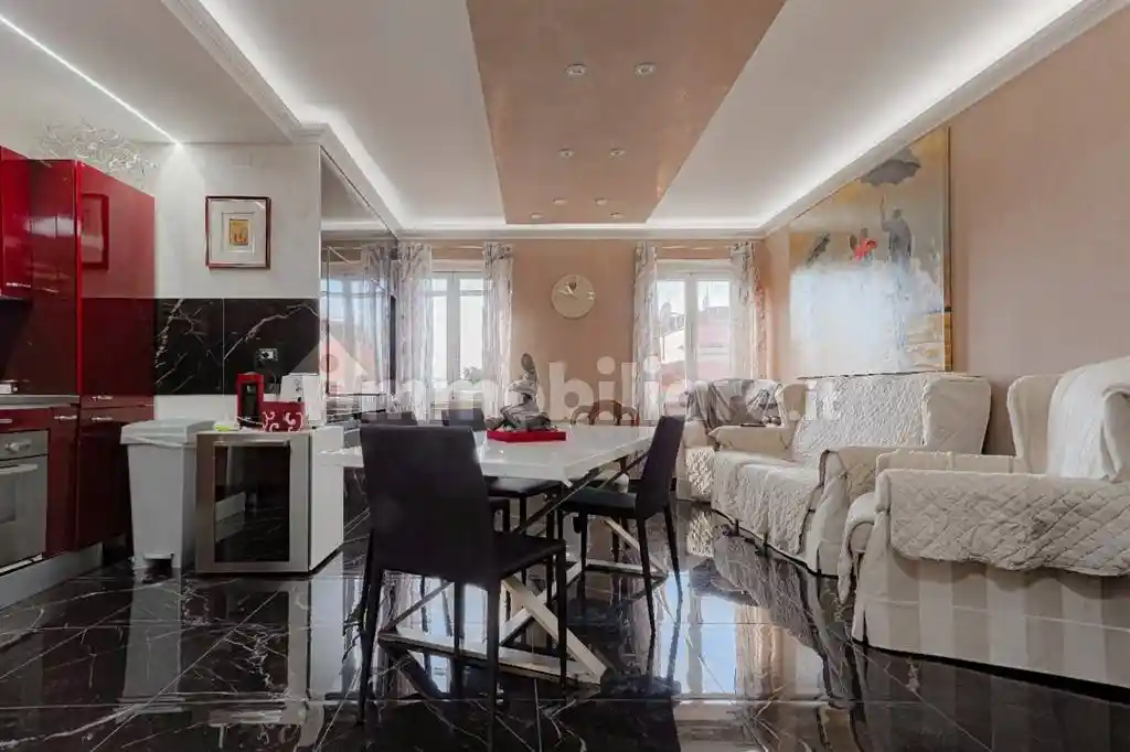 Trilocale via Crucis, San Vittorino, Roma - foto 2