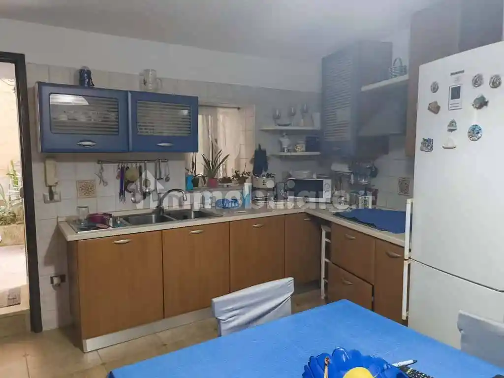 Terratetto unifamiliare vicolo IV Raffaelli, Centro Storico, Catanzaro - foto 3