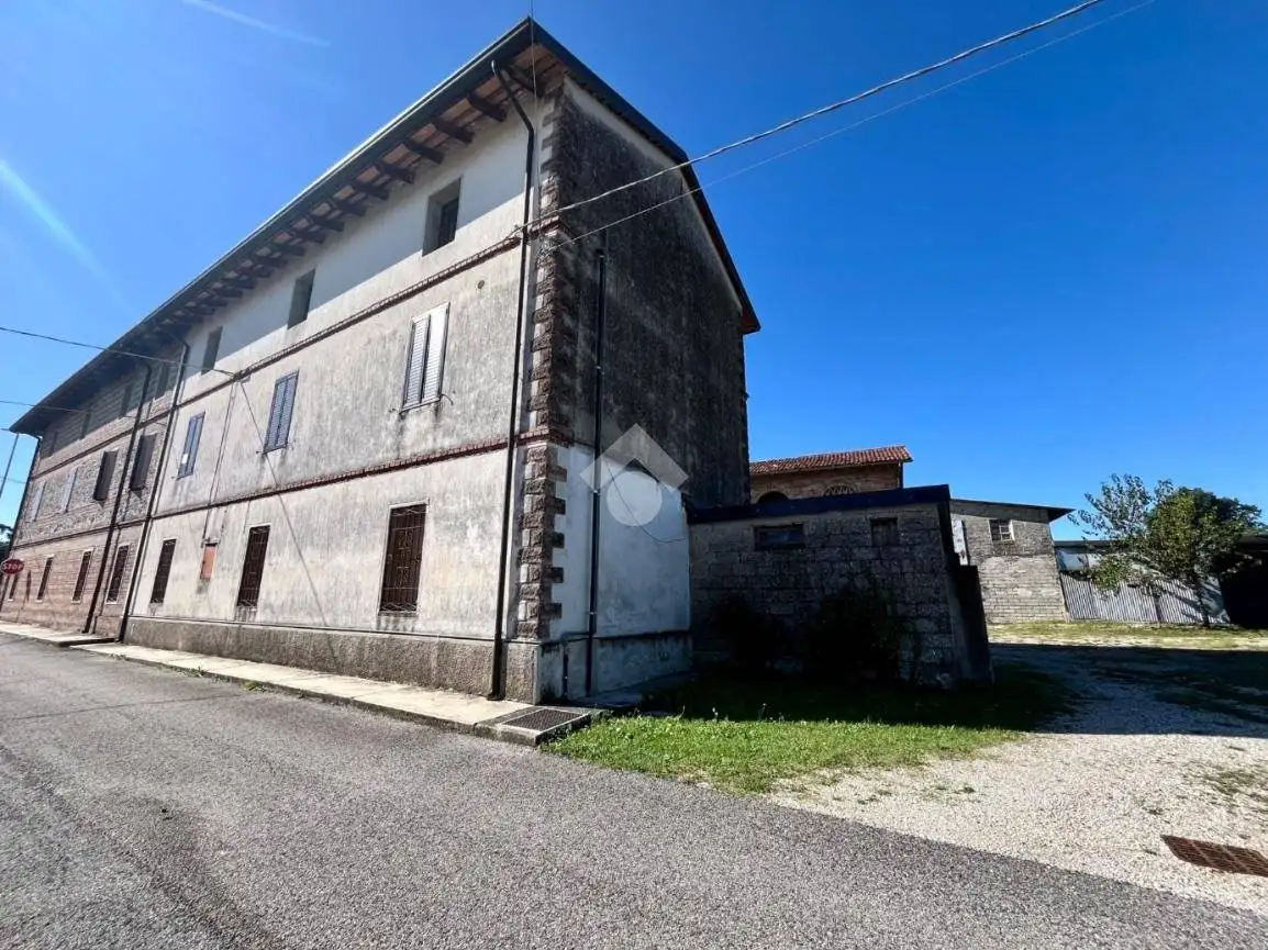 Casa indipendente in vendita a Lestizza