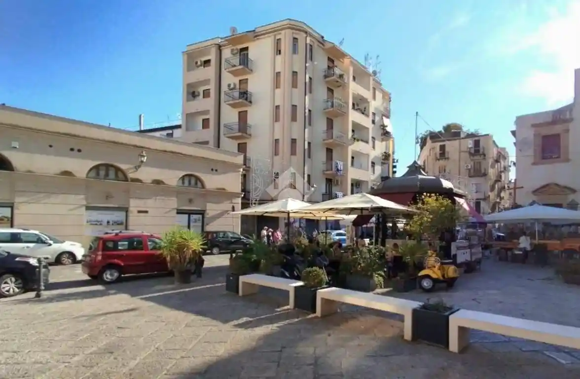 Appartamento in vendita a Palermo