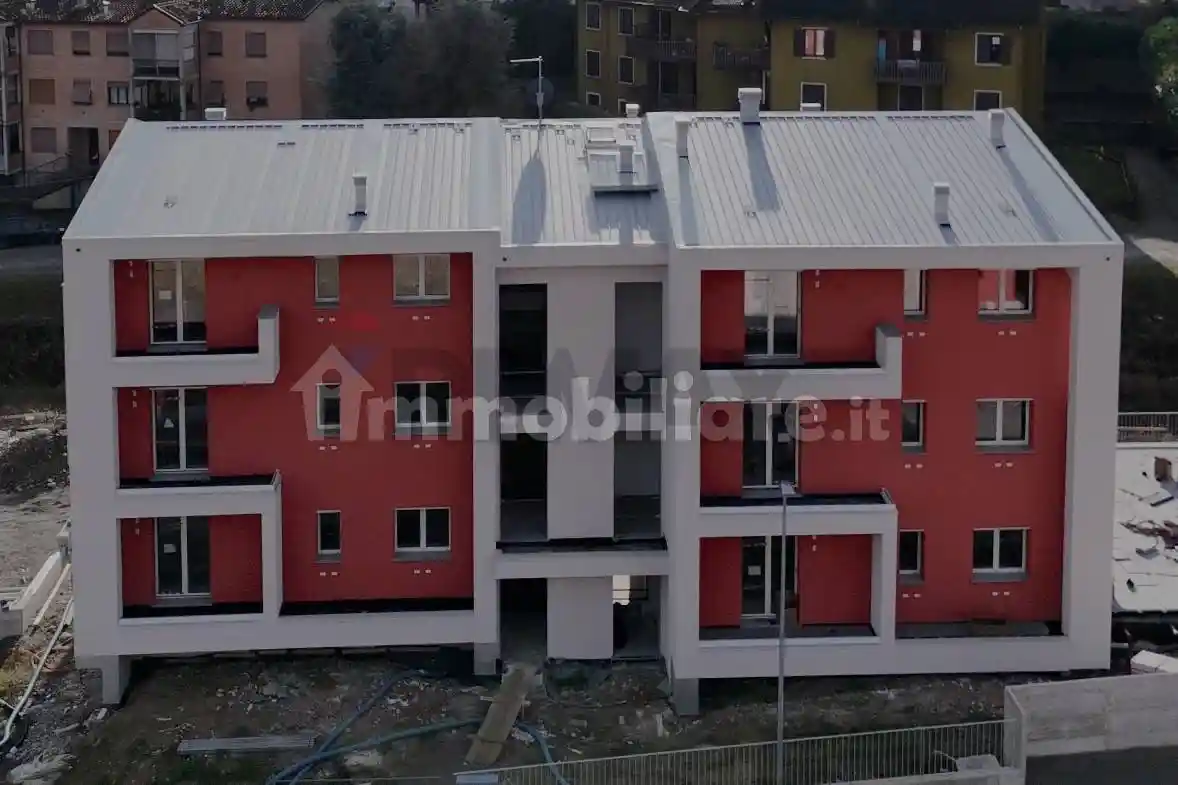 Appartamento in vendita a Langhirano