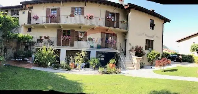 Casa indipendente in vendita a Tignale