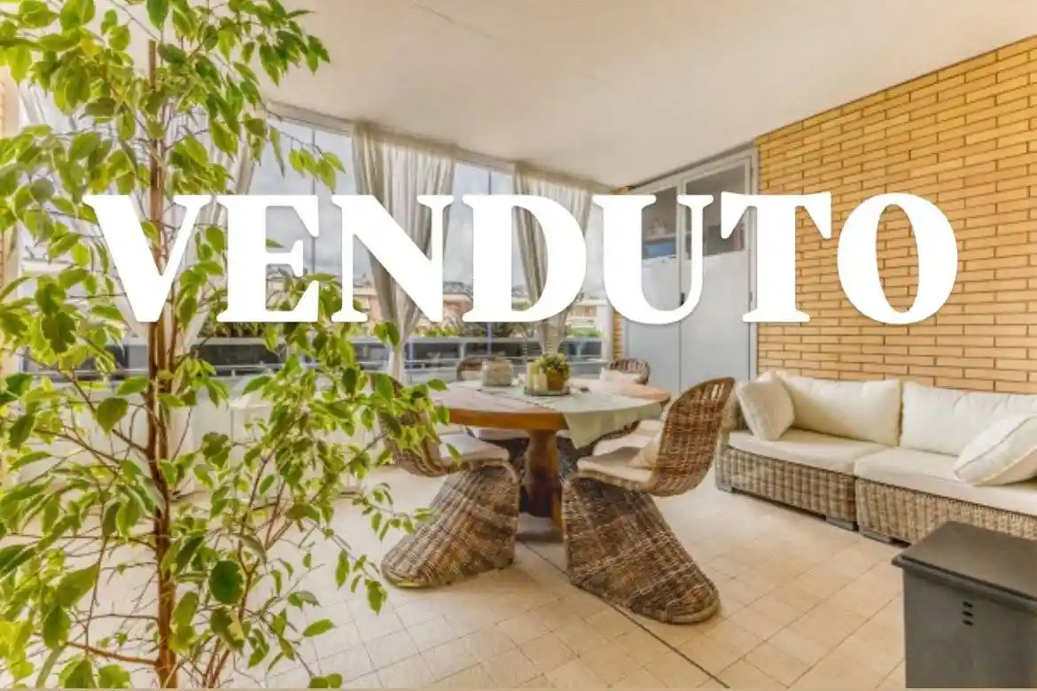 Appartamento in vendita a Roma