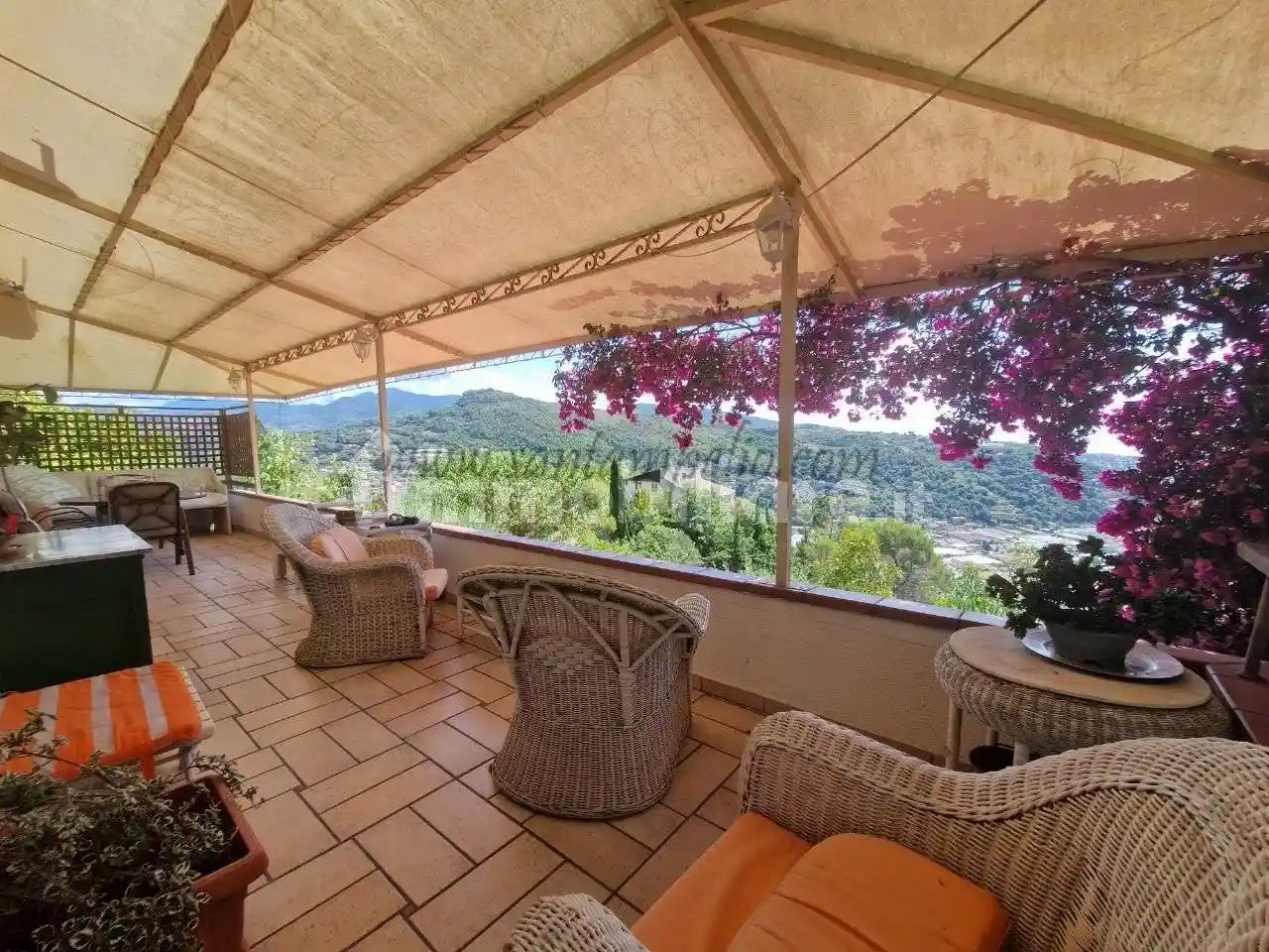 Villa in vendita a Camporosso