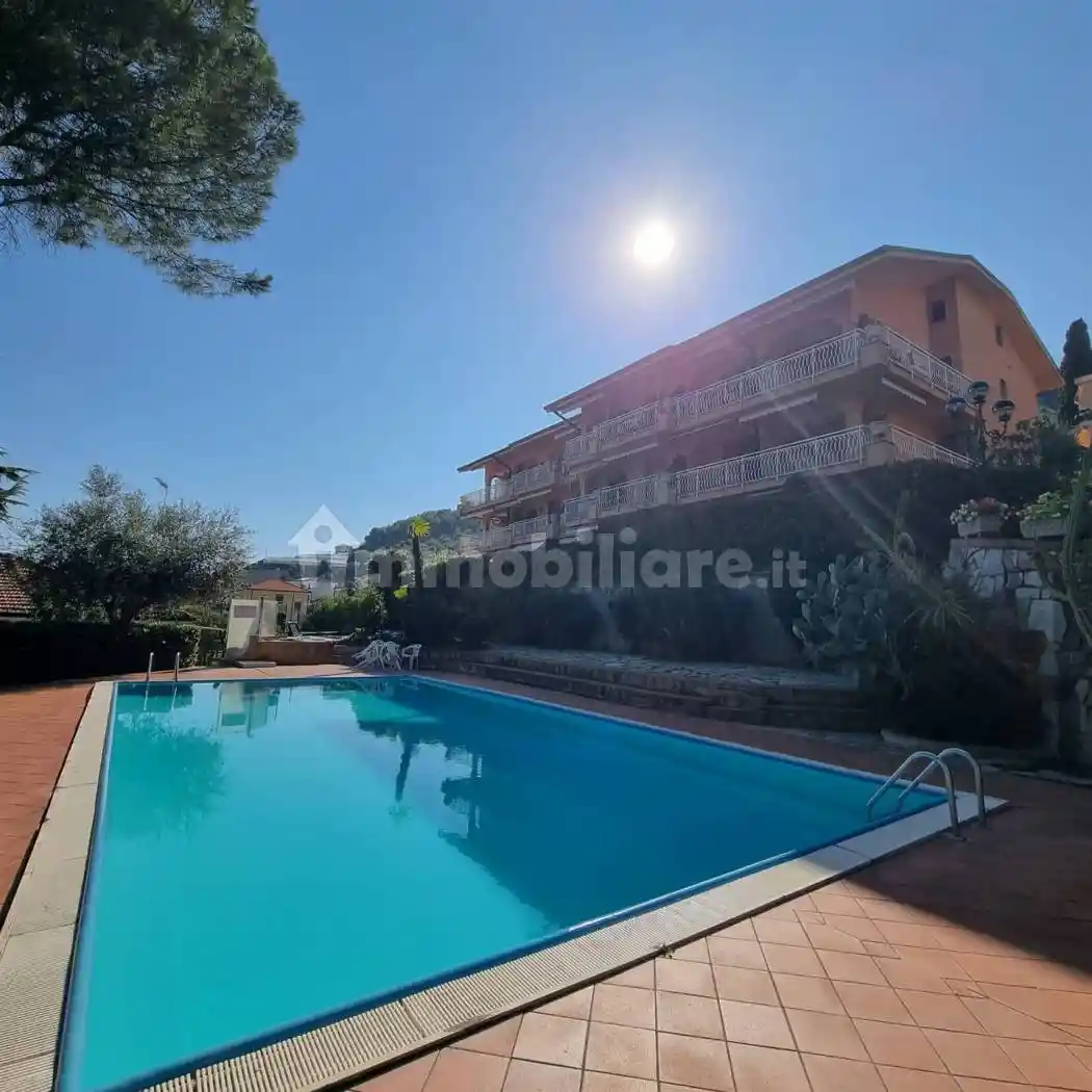 Attico - Mansarda in vendita a Bordighera