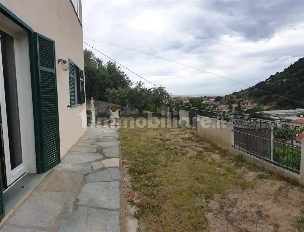 Villa in vendita a Vallecrosia