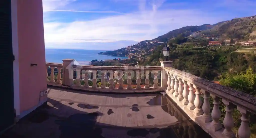 Villa in vendita a Ventimiglia