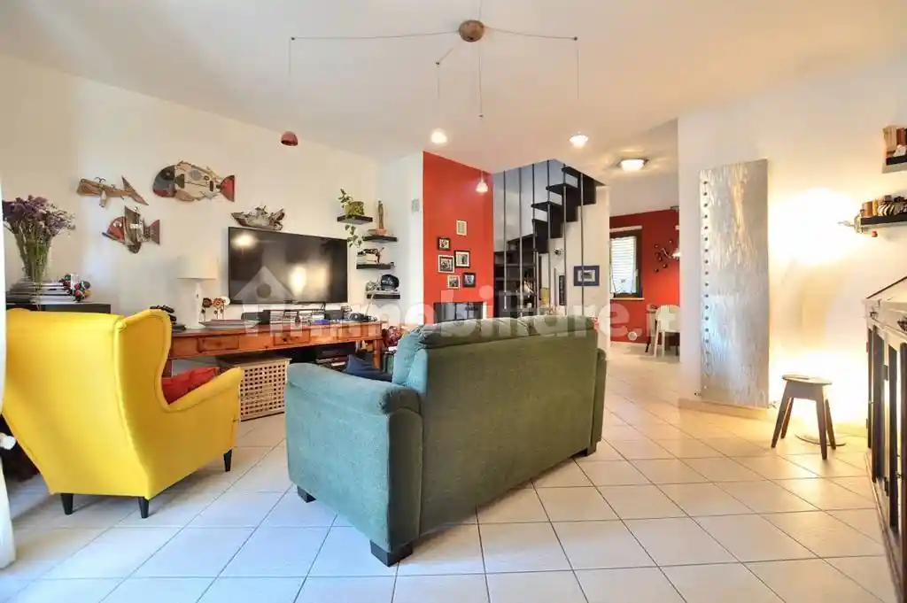 Appartamento in vendita a Monteroni d'Arbia