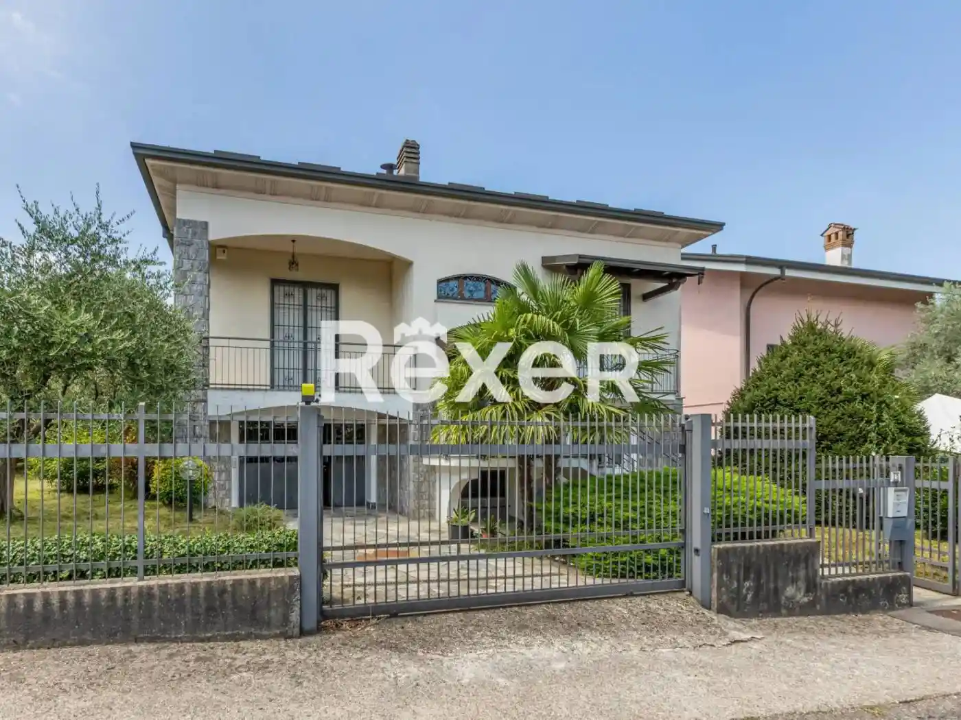 Villa in vendita a Seveso