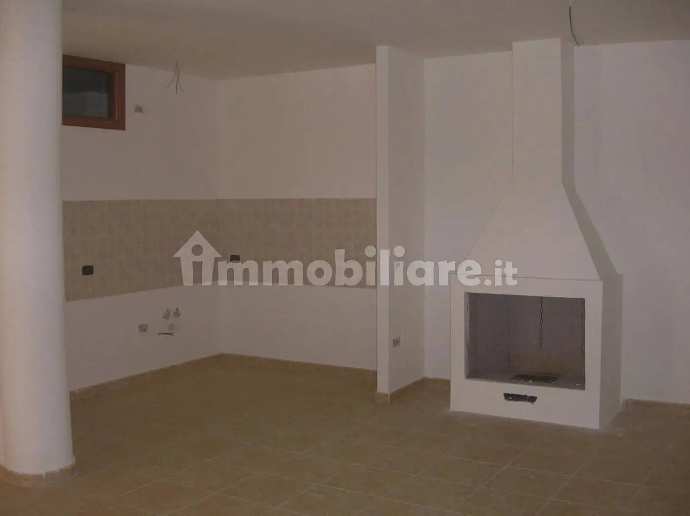 Appartamento in vendita a Falciano del Massico