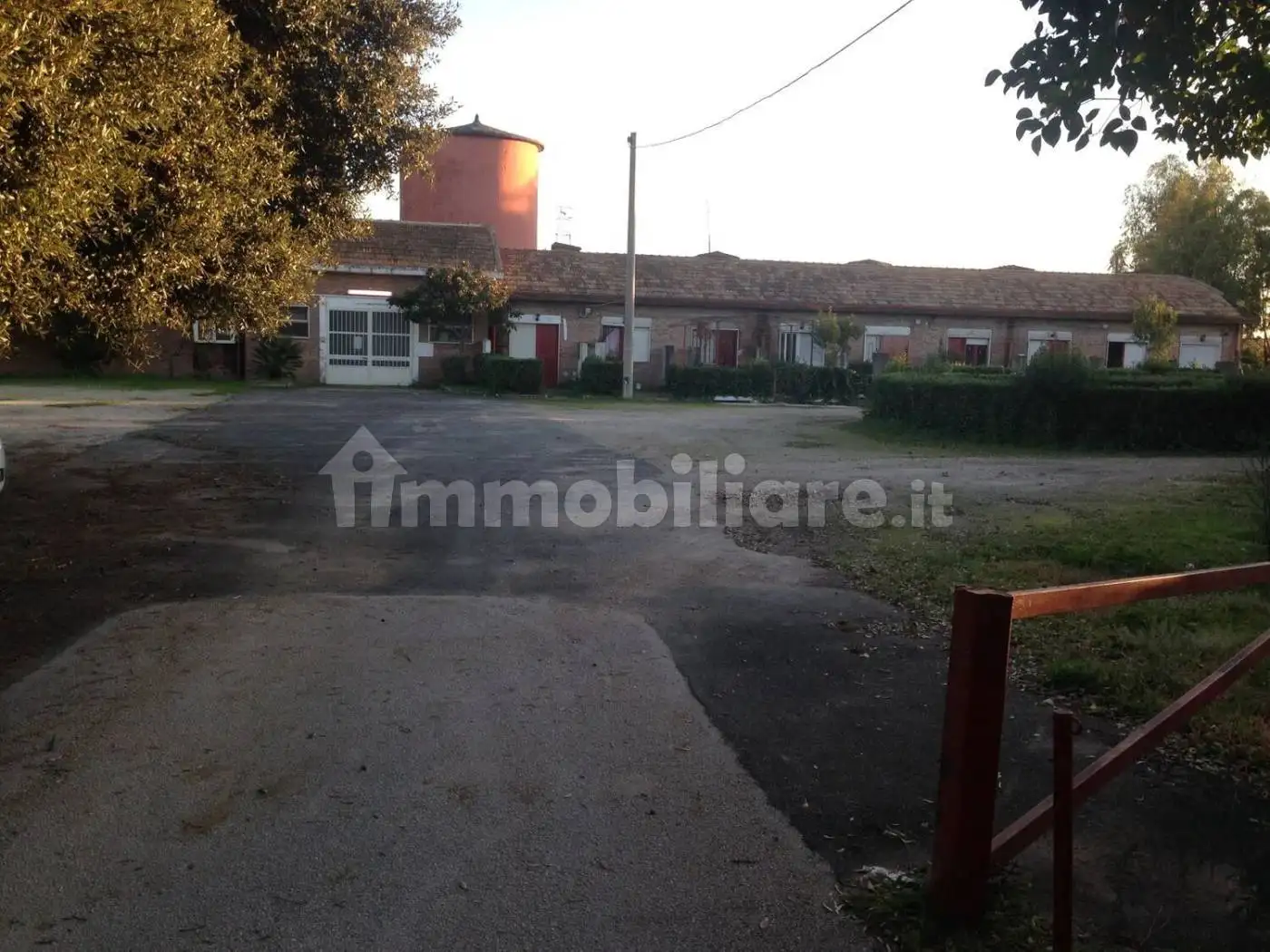 Rustico - Casale in vendita a Mondragone