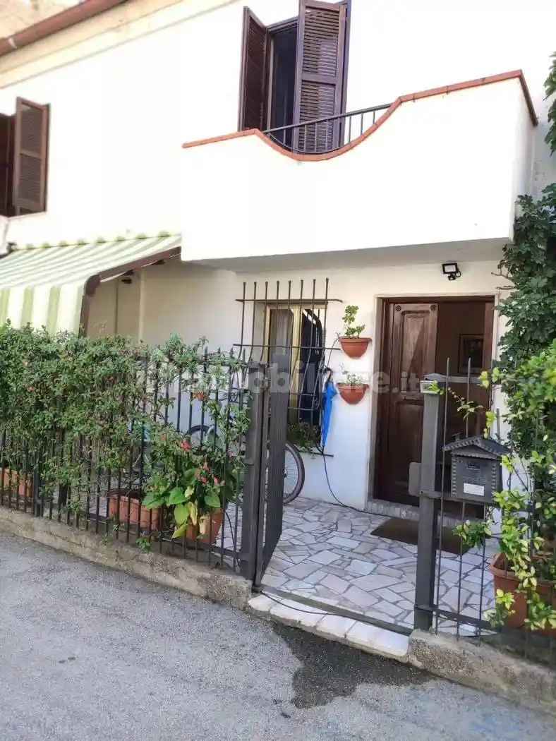 Villa unifamiliare via Guglielmo Oberdan, 50, Viale Bovio - Piazza Duca degli Abruzzi, Pescara - foto 2