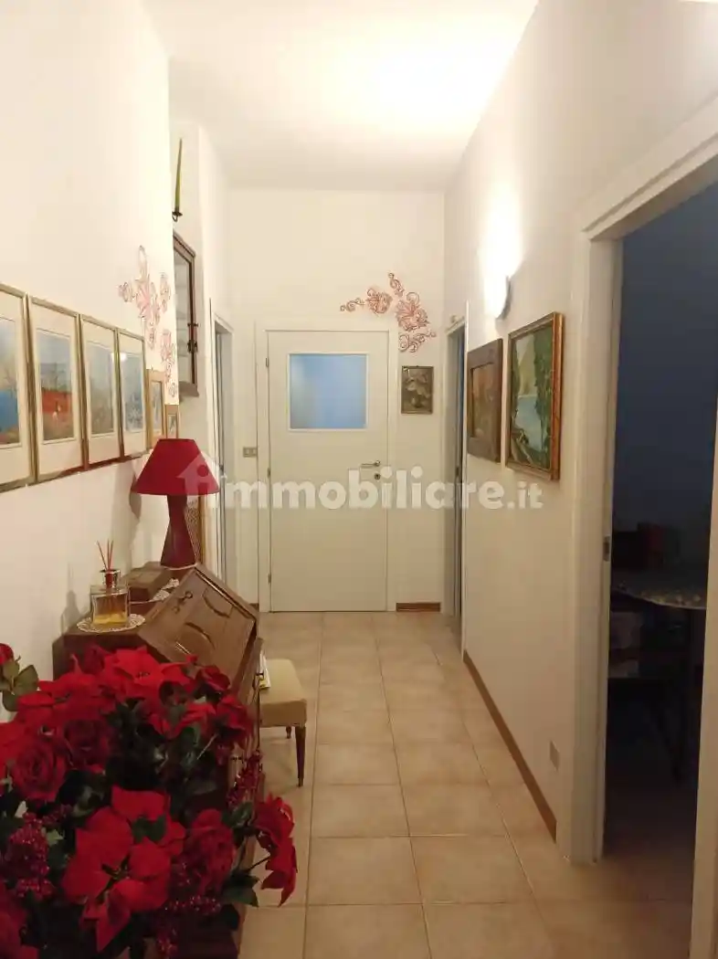 Appartamento in vendita a Erba