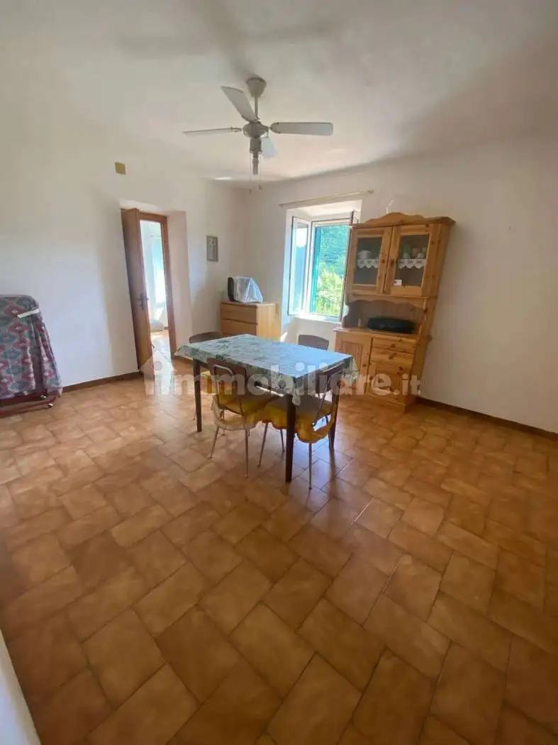 Appartamento in vendita a Tiglieto