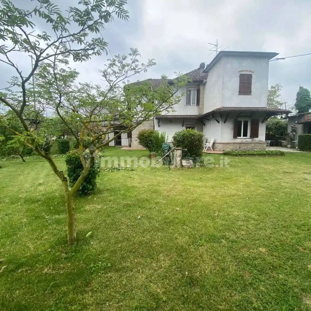Villa in vendita a Ovada
