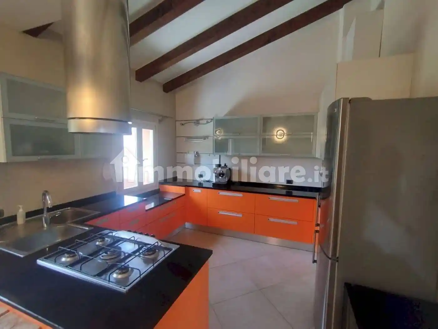 Appartamento in vendita a Modena