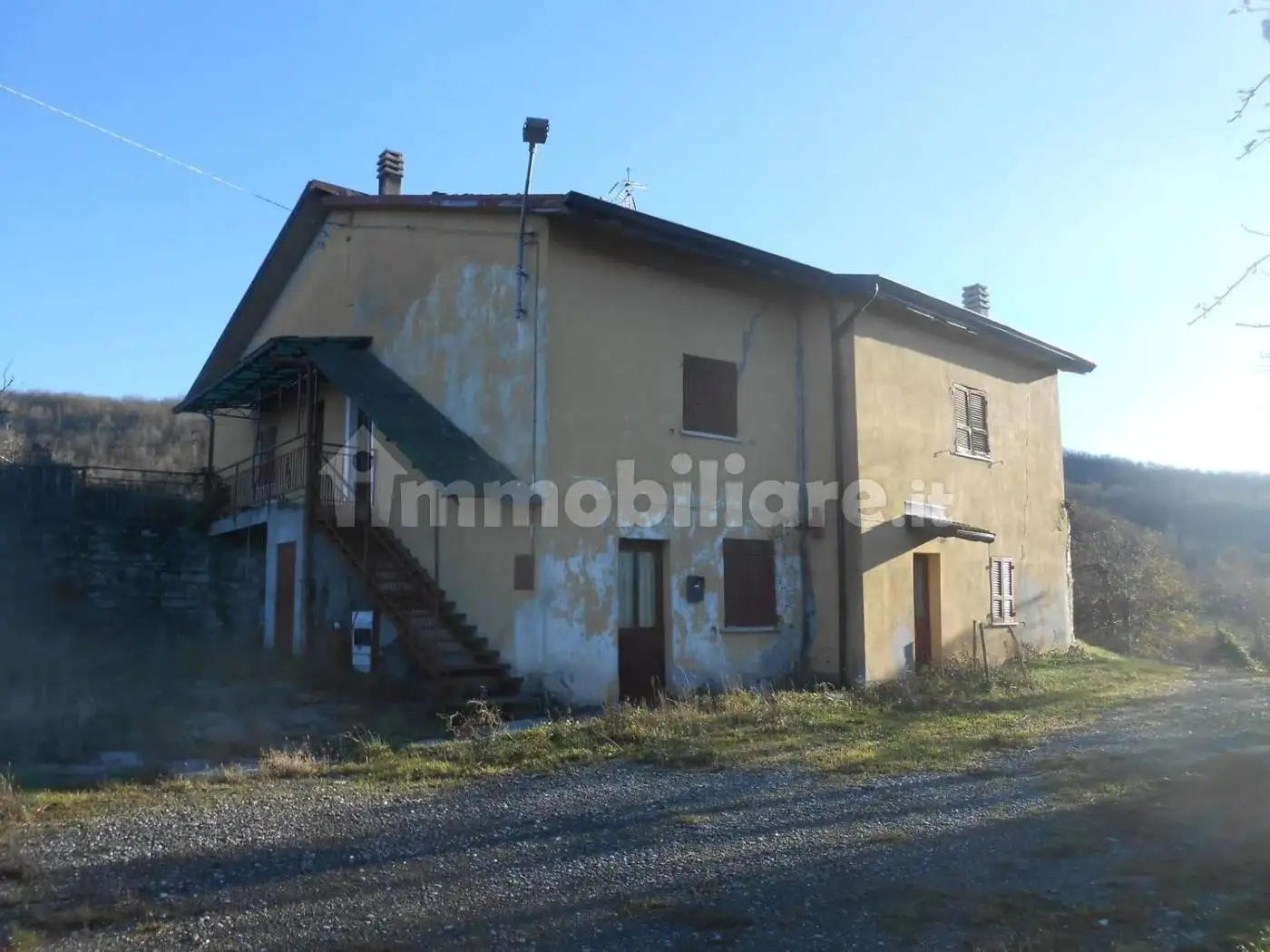 Rustico - Casale in vendita a Corte Brugnatella