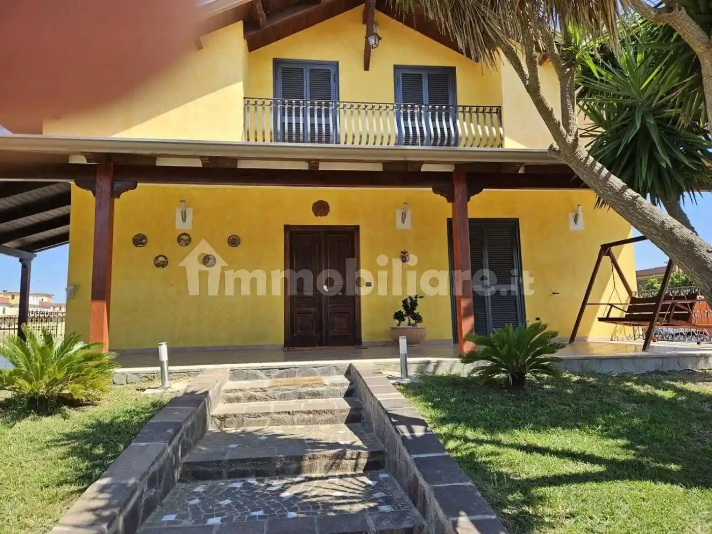 Villa unifamiliare via Ripuaria No Number, Varcaturo, Giugliano in Campania - foto 2