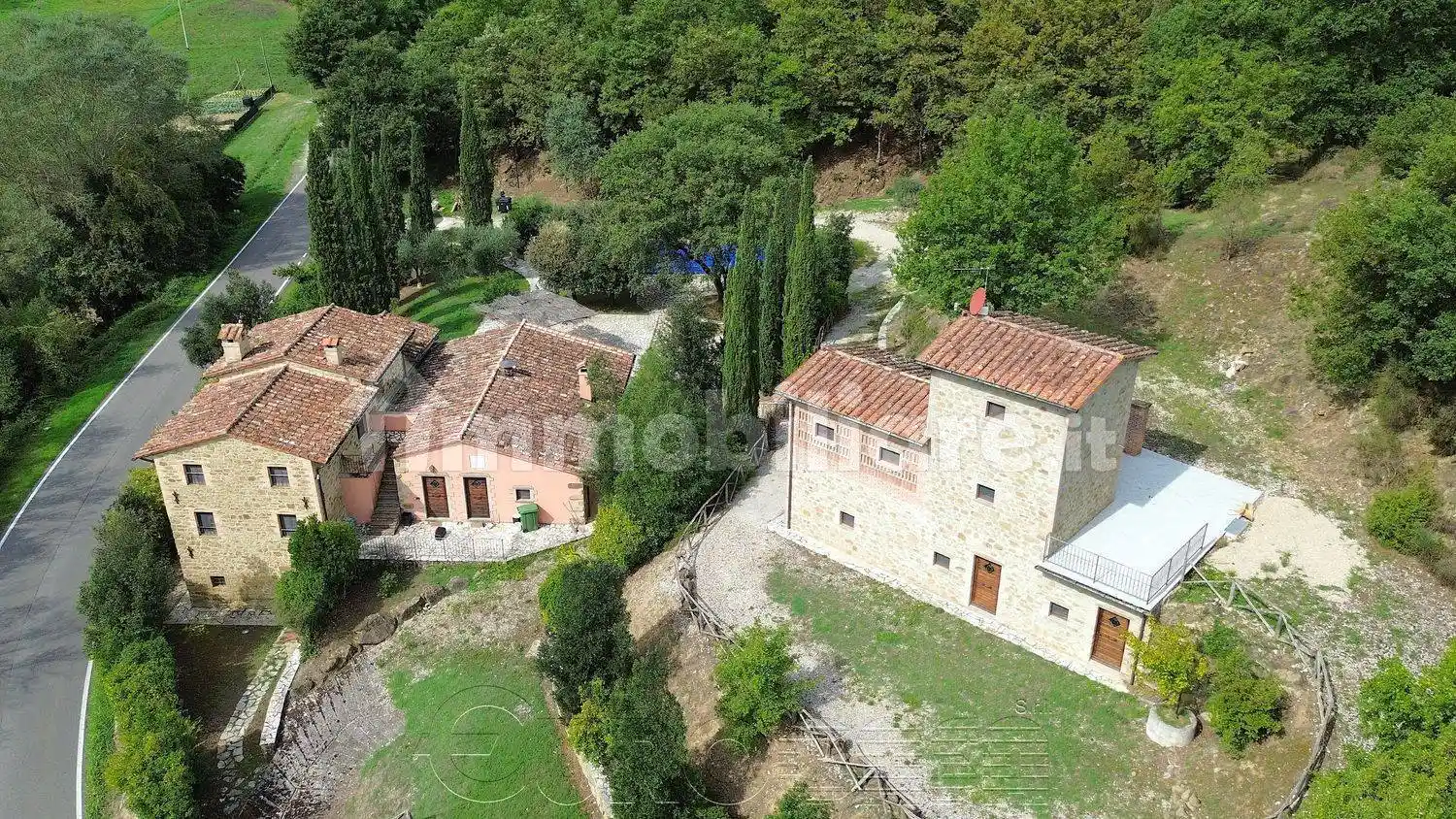 Rustico - Casale in vendita a Città di Castello