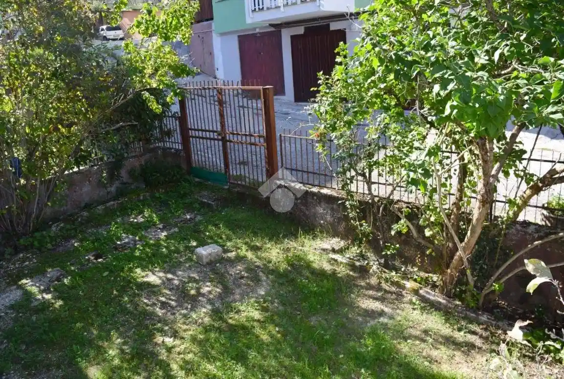 Trilocale via Livatino 48, Centro, Tagliacozzo - foto 2