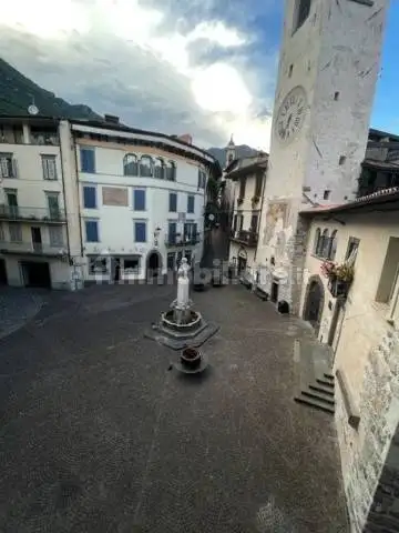 Appartamento in affitto a Lovere