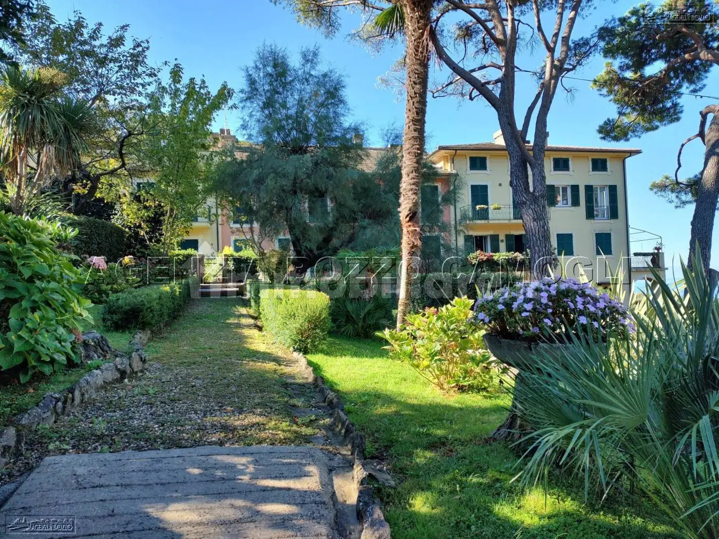 Appartamento in vendita a Camogli