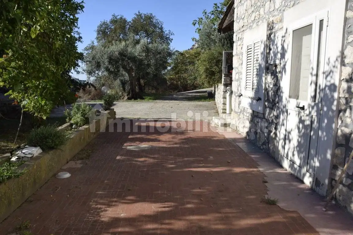 Villa unifamiliare via Spiniccio, Ausonia - foto 4