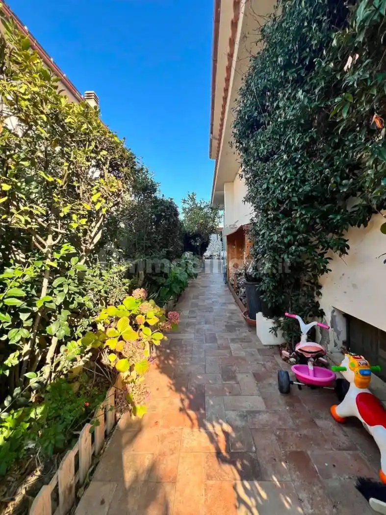 Villa plurifamiliare viale Alabama, Miami, Ladispoli - foto 2