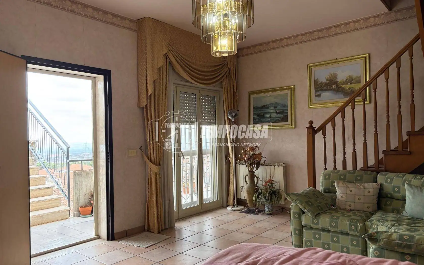 Quadrilocale via Antonino Corsaro, Centro, Camporotondo Etneo - foto 2