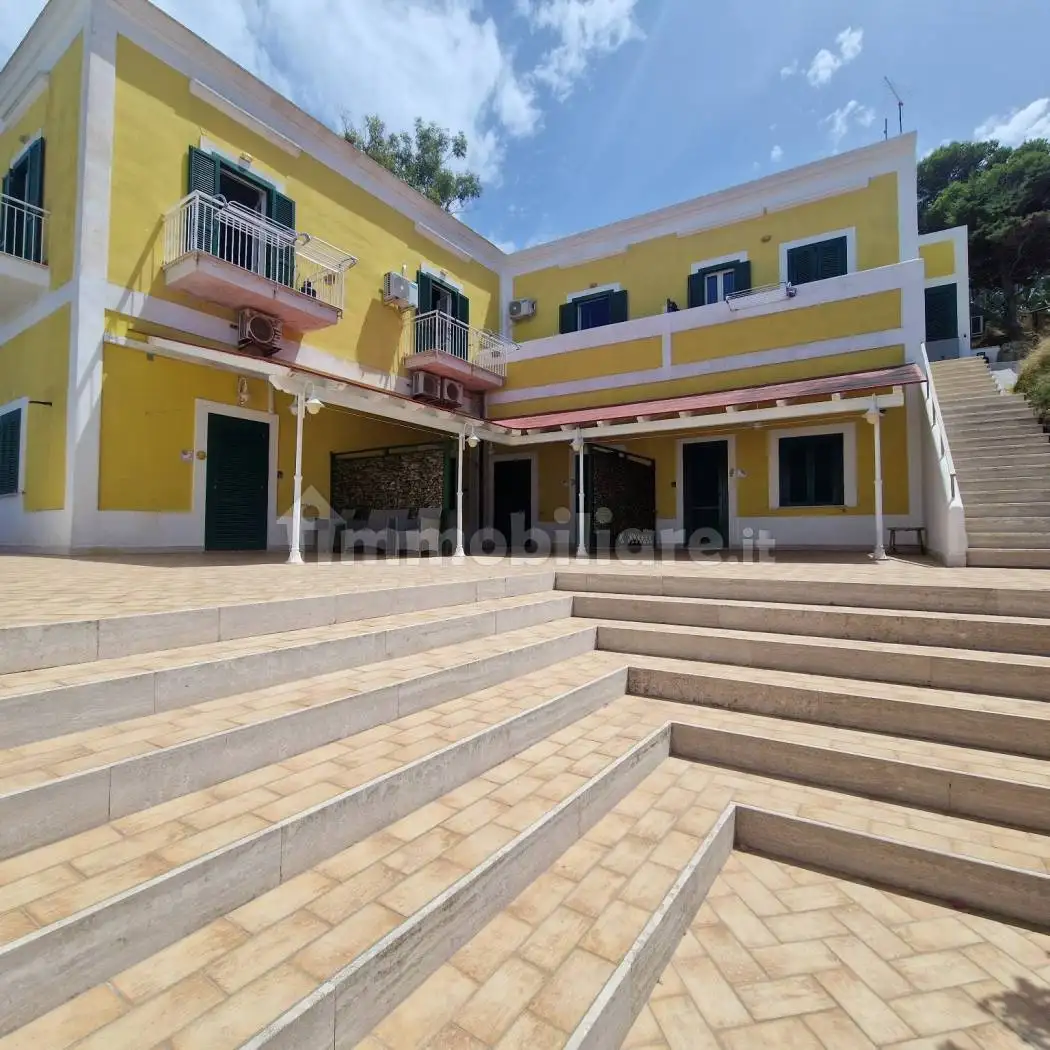 Appartamento in vendita a Ponza