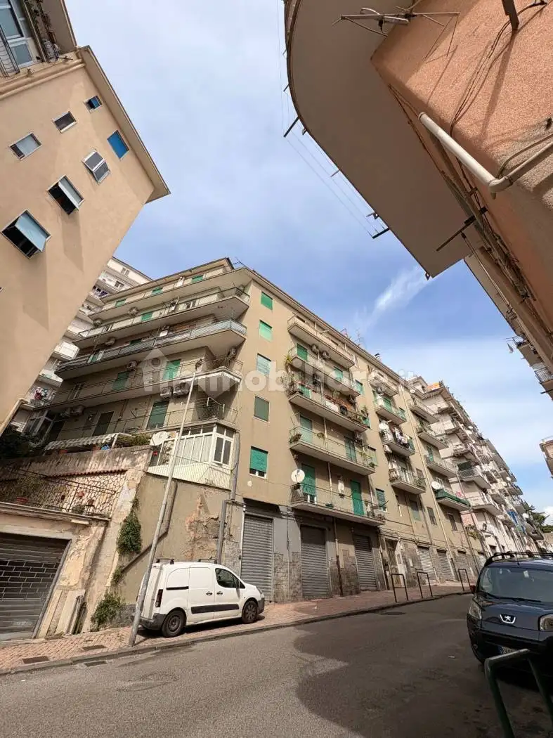 Appartamento in vendita a Salerno