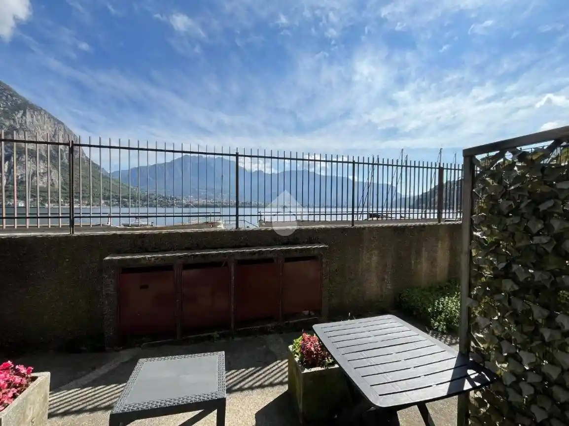 Bilocale frazione Parè 81, Valmadrera - foto 2