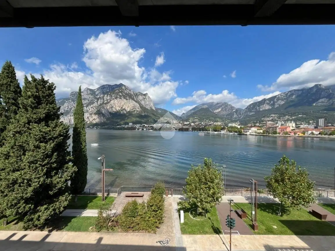 Appartamento in affitto a Malgrate