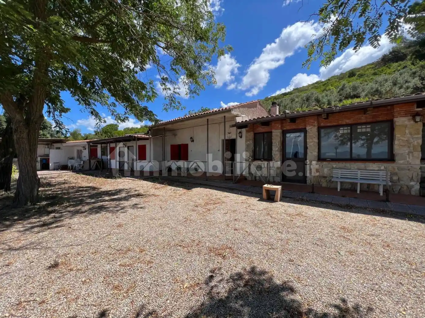 Casa indipendente in vendita a Fondi