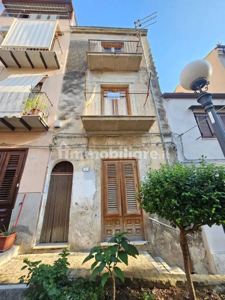 Villa in vendita a Collesano