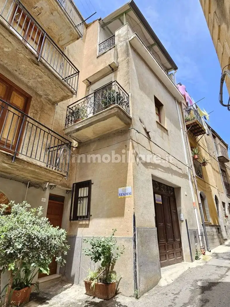 Villa in vendita a Collesano