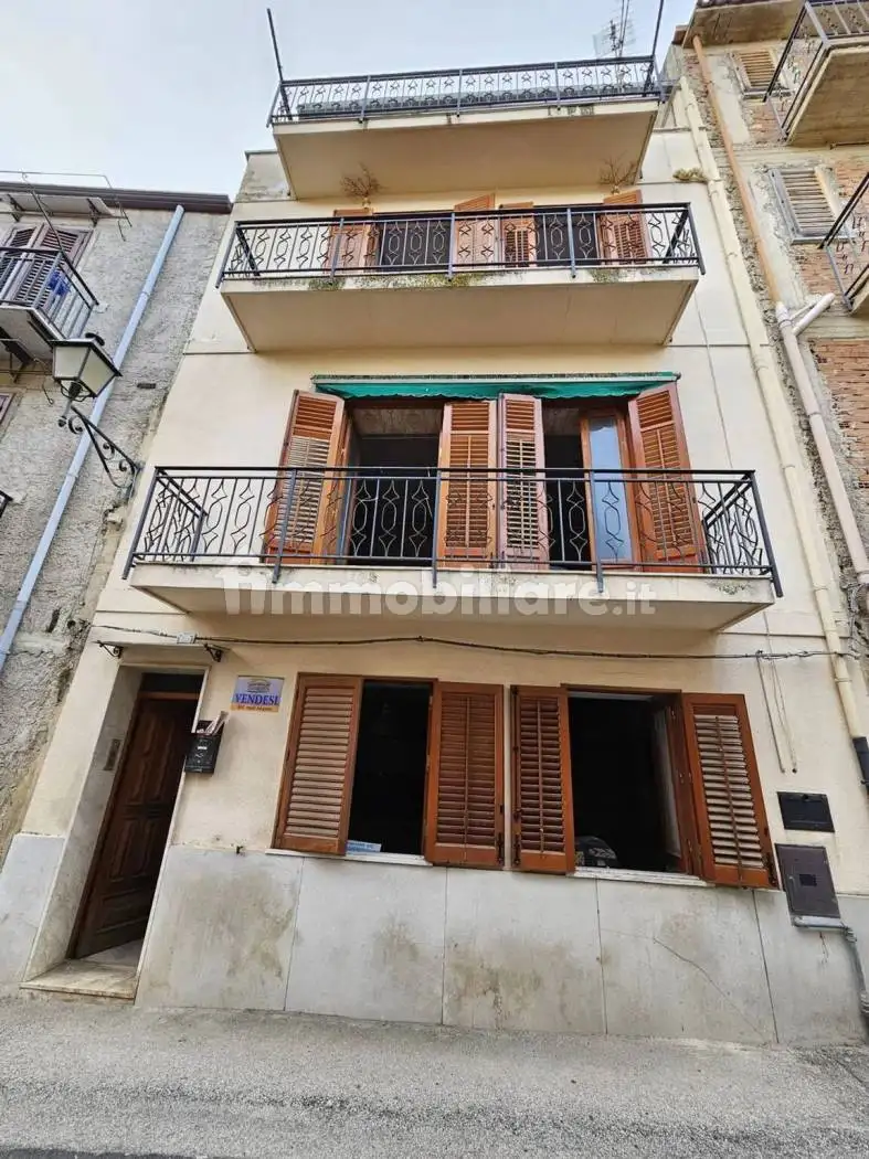 Villa in vendita a Collesano