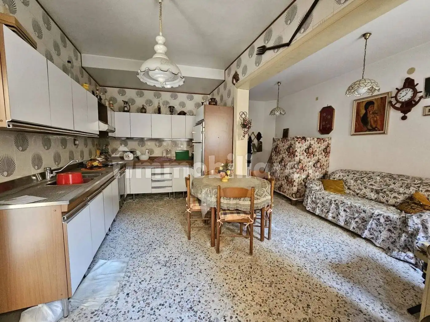 Villa unifamiliare via Regina Margherita No Number, Collesano - foto 2