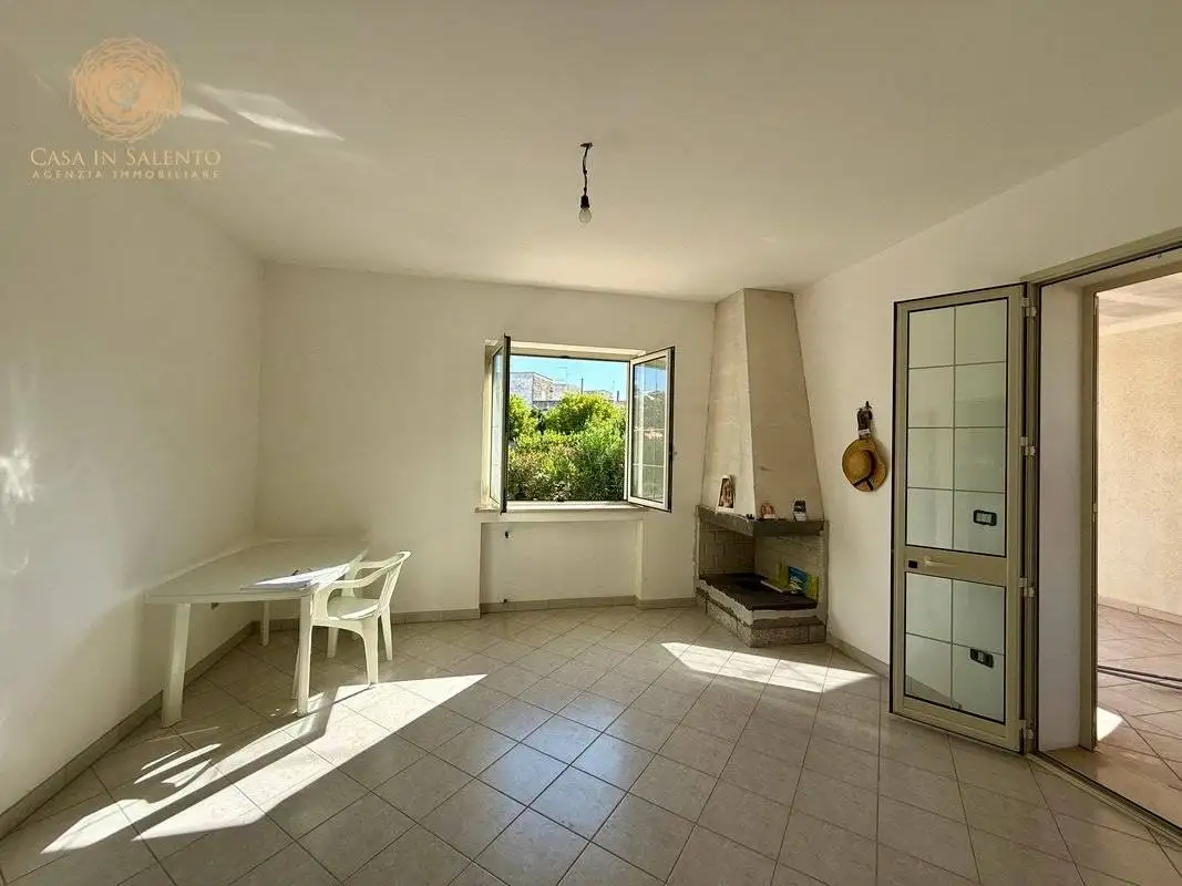 Villa unifamiliare via Po, Centro, Castrignano del Capo - foto 3